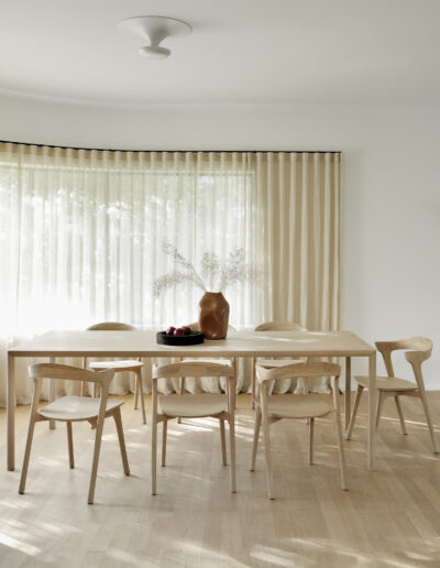 Mobilier de salle à manger - Tables et chaises en bois clair